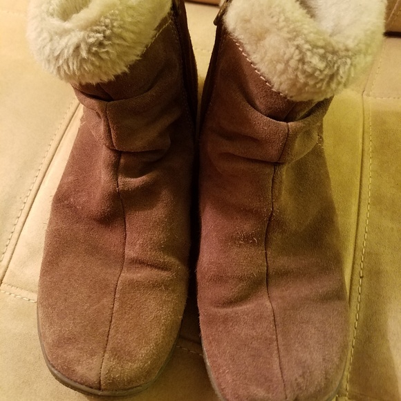 bear trap ankle boots